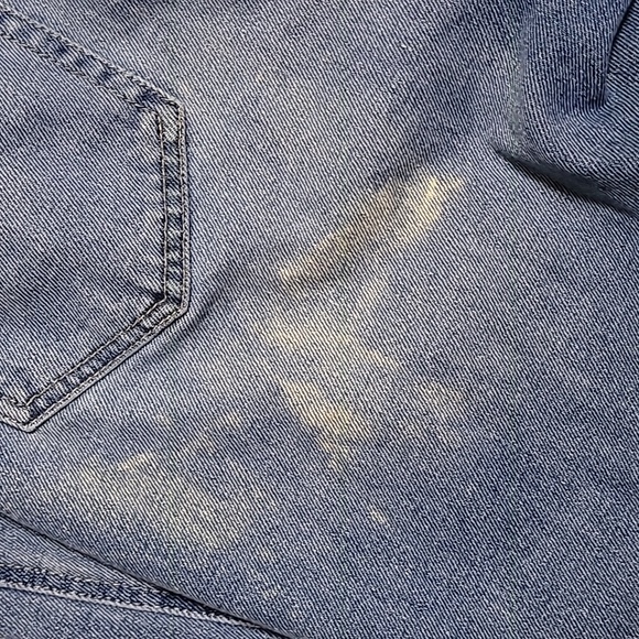 FLAWED! Hollister Curvy Ultra High Rise Mom Denim Jeans Size 5R / W27L27 - Picture 9 of 12